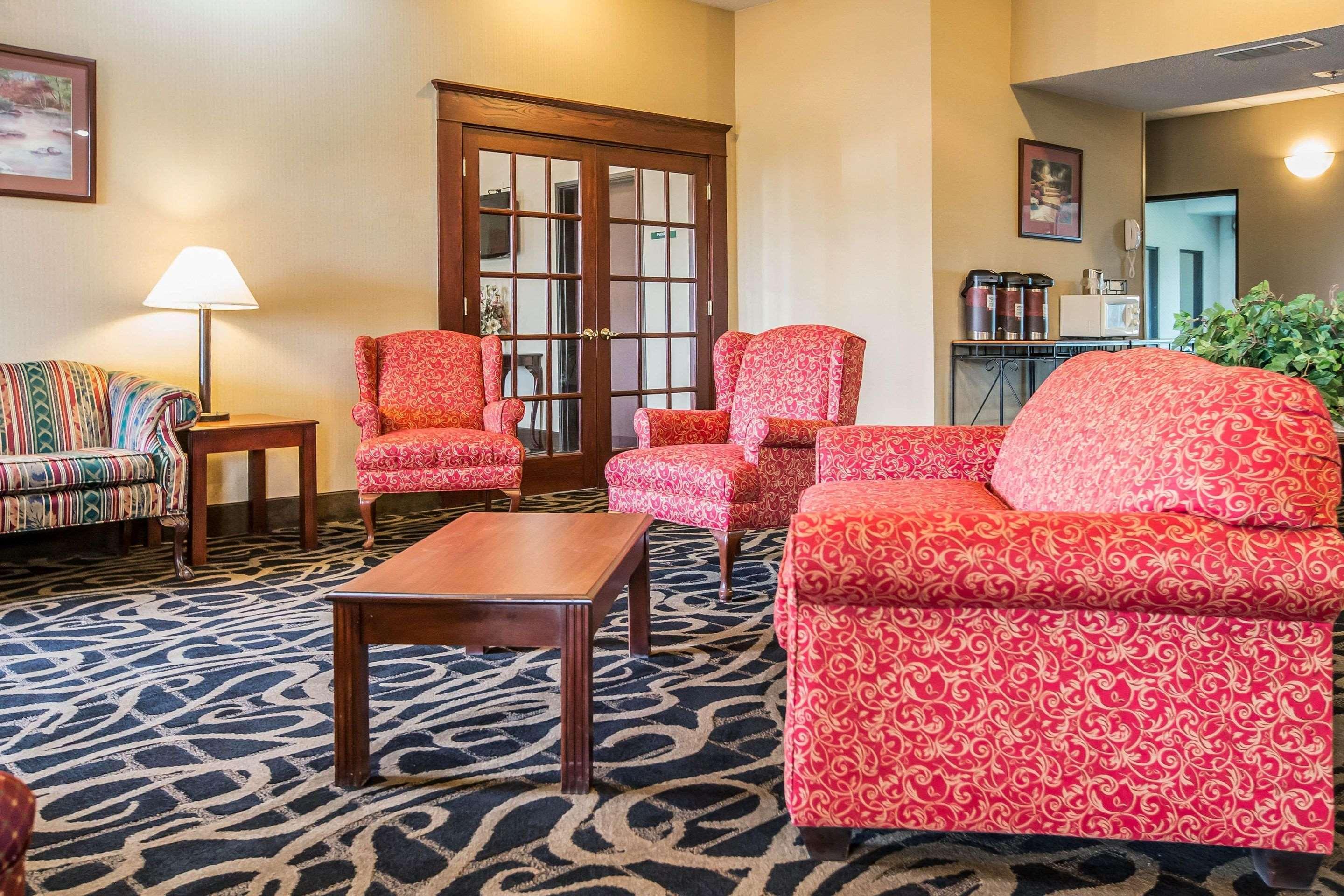 Quality Inn & Suites Mendota Near I-39 Екстериор снимка
