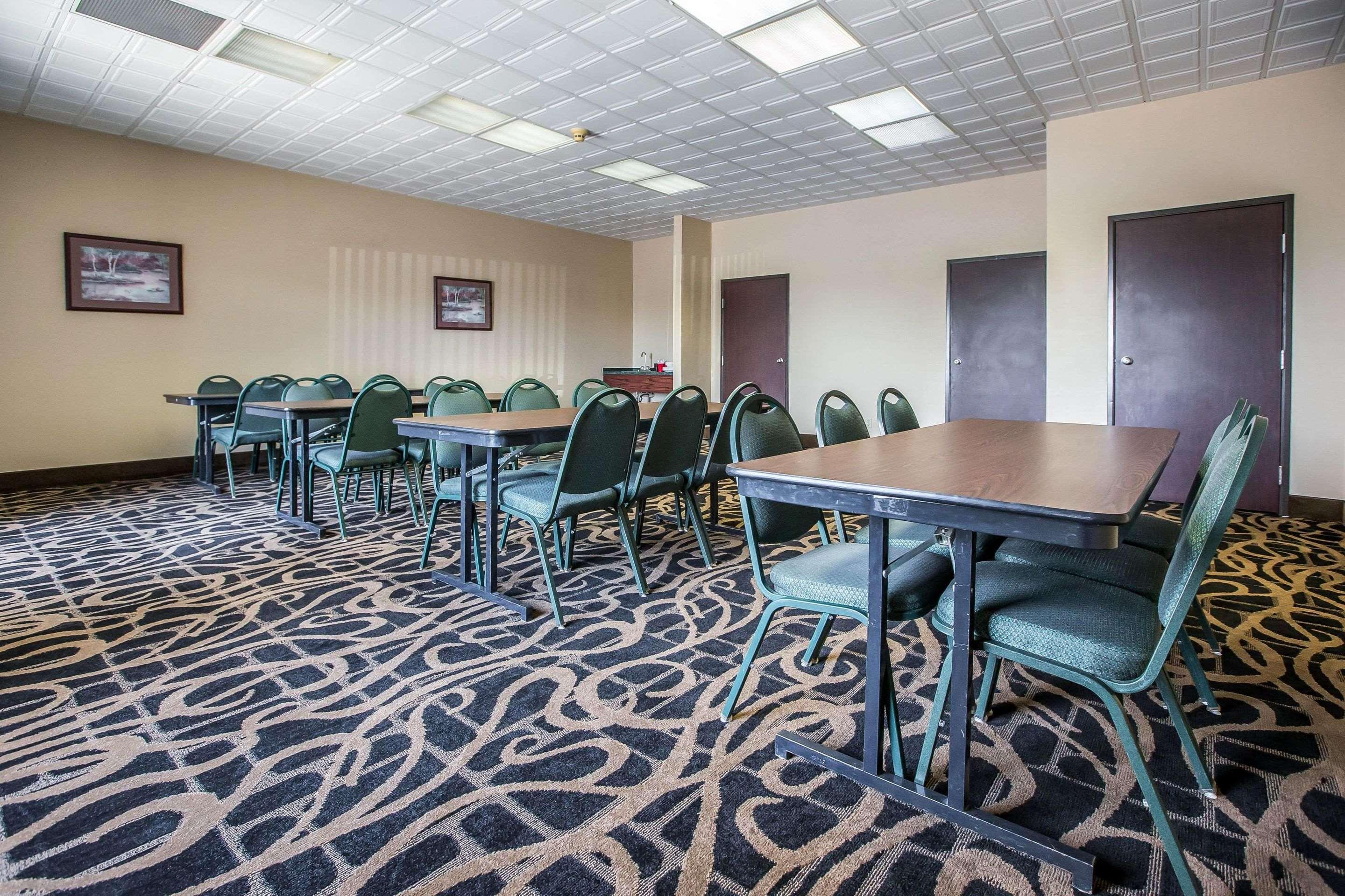 Quality Inn & Suites Mendota Near I-39 Екстериор снимка